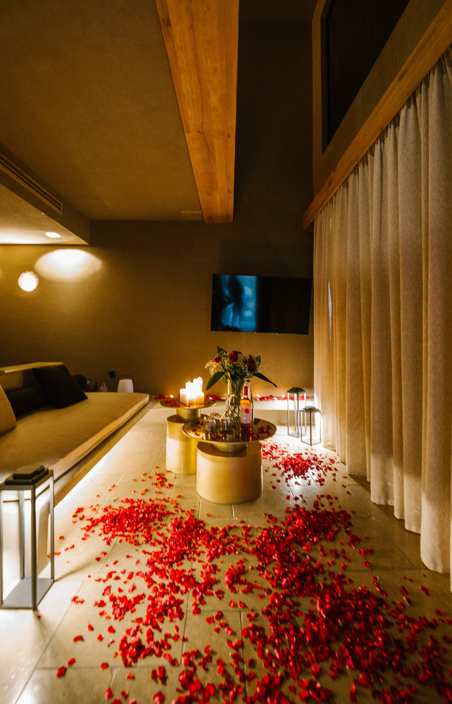 Hotel Marriage Proposal in Crete